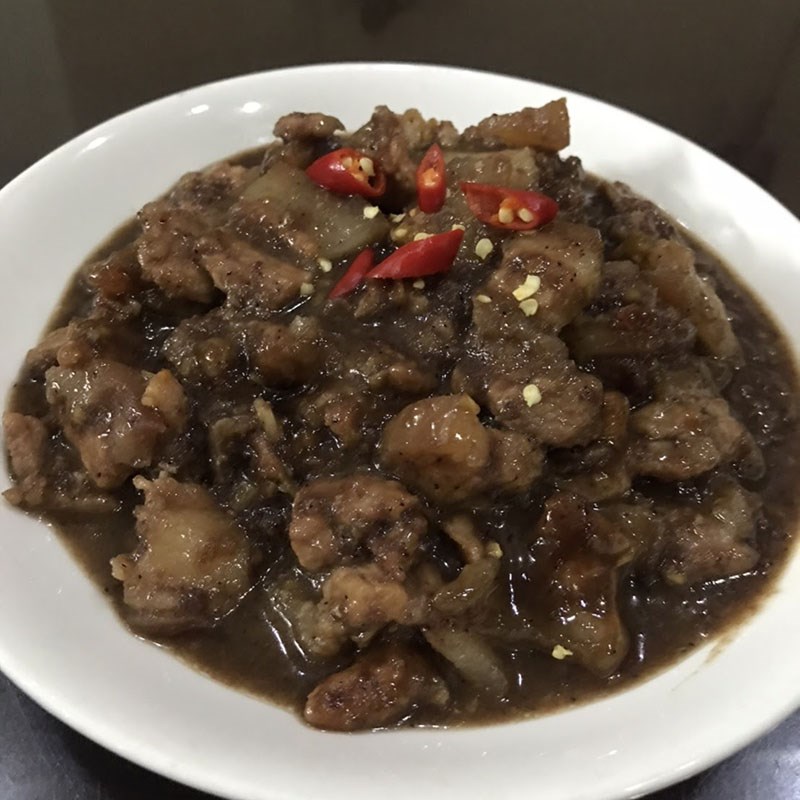 thịt kho mắm ruốc