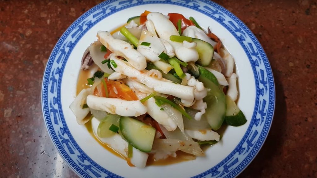 mực một nắng xào - đặc sản phan thiết