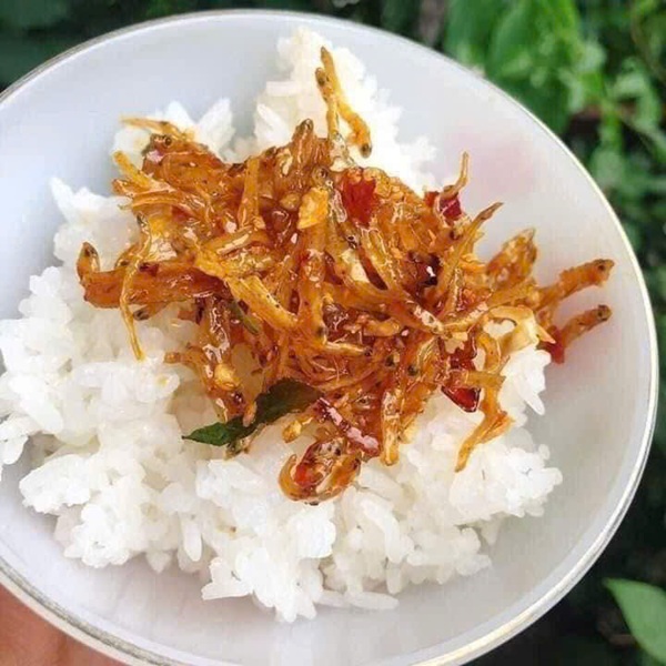 khô cá cơm mờm sữa 01