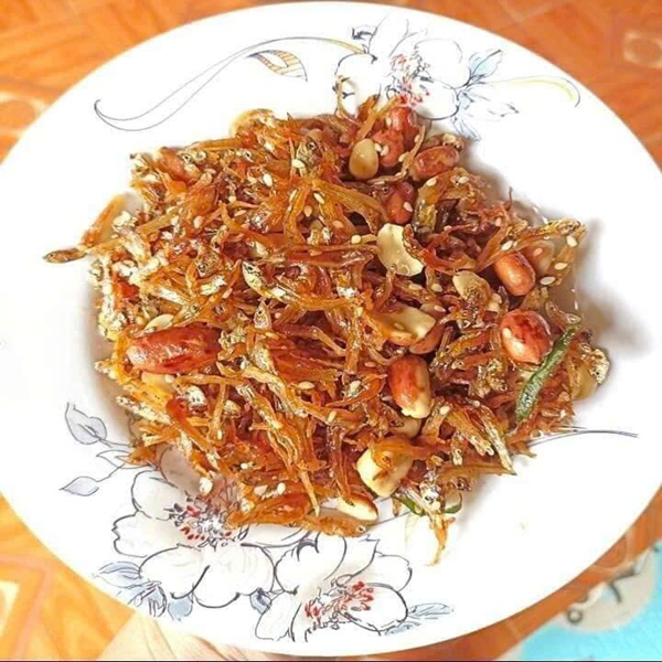 khô cá cơm mờm sữa 02
